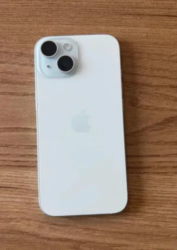 iPhone 15 128gb