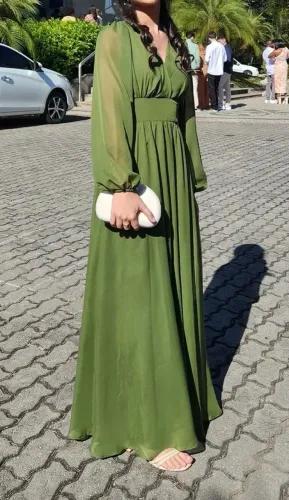 Vestido verde oliva