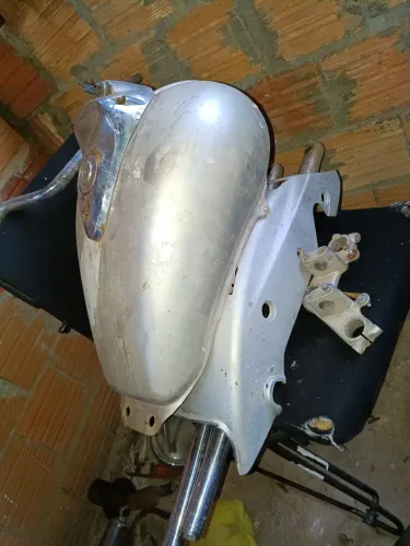 Peças da moto kansas - dafra