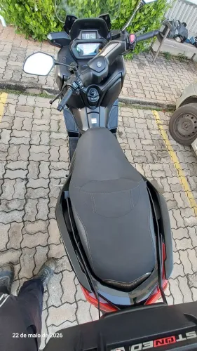 Xmax 250 2025 conect revisada em cc com garantia até 2028 26.600km rodados