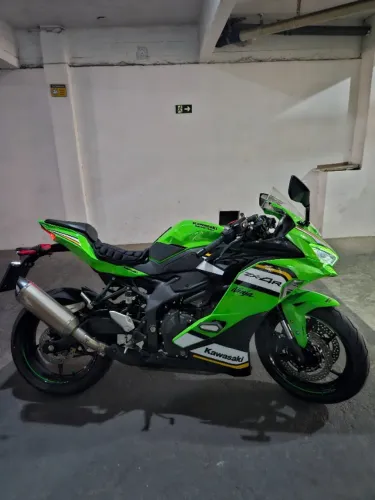 4.200km 2025 Kawasaki ninja zx-4r 