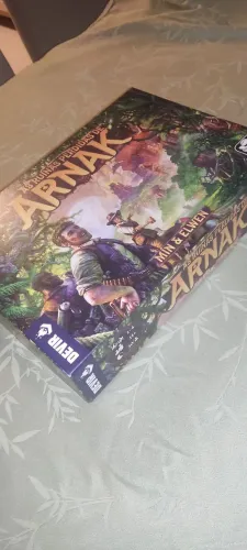 As ruínas perdidas de Arnak