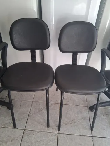 Cadeiras semi novas menor preço