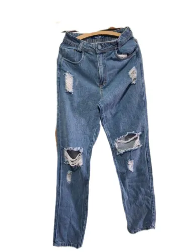 Calça jeans cintura alta destroyed