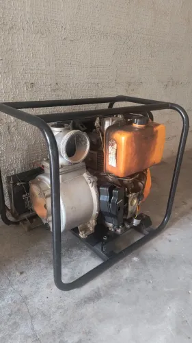 MOTOBOMBA DIESEL AUTOESCORVANTE 4'' POL. 406cc 9HP PARTIDA ELETRICA VMBE40D VULCAN TRENTA 
