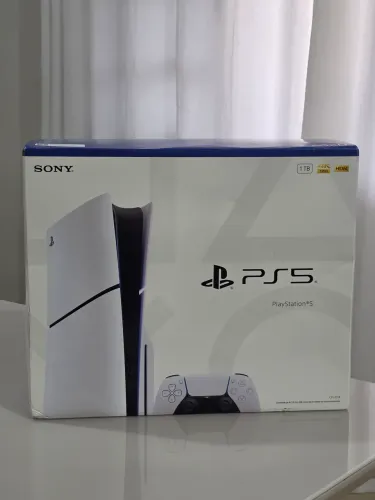 Console Playstation 5 SLIM Edicão COM MIDIA FISICA NOVO LACRADO
