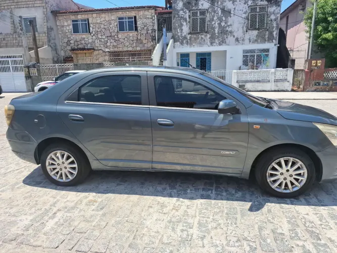 Chevrolet Cobalt LTZ 1.4 8V Flexpower/econoflex 4P 2012