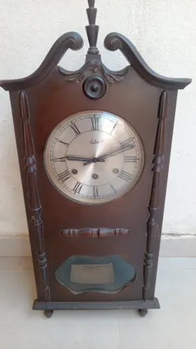 Vendo relógio de parede silco antigo