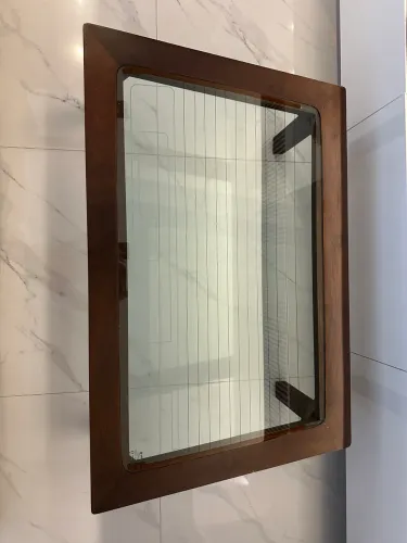 Mesa de centro- Decoração para amantes de carro! embuia e vidro original GTI da VW l