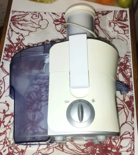 Centrífuga Walita Juicer