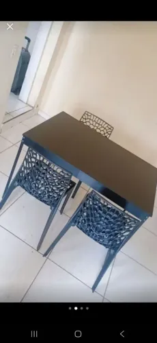 Mesa c/ 4 cadeiras 