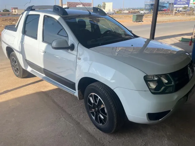 Renault Duster Oroch Dyna. 1.6 Hi-flex 16V MEC 2016