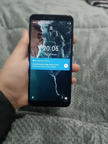 Xiaomi Mi A2 Lite - Celular Usado em Bom Estado