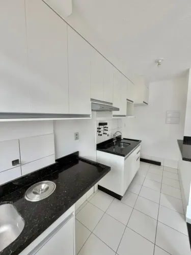APARTAMENTO VISTA DA RESERVA CAMARÁS 4 ANDAR ELEVADOR