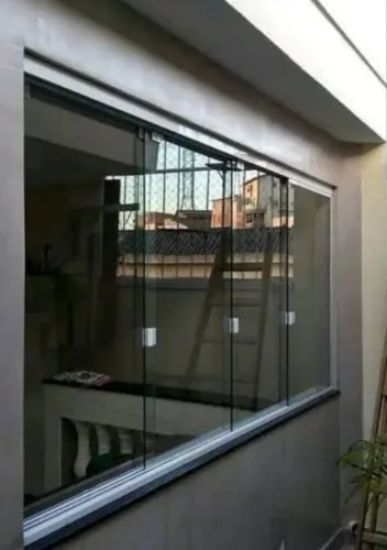 BOX PORTAS E JANELAS BARANDA ESPELHO