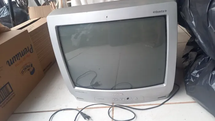 TV de tubo, 20 polegadas