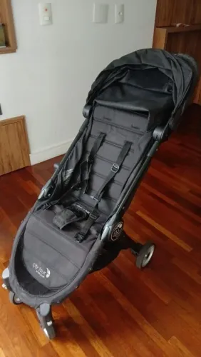 Carrinho de Bebê - City Tour Baby Jogger