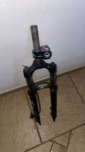 Suspensão aro 29 mesinha dragão mt 200 dianteiro