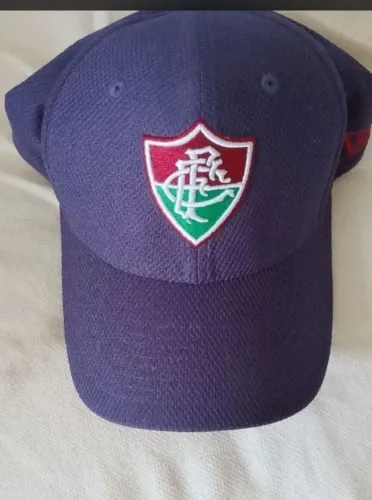 Boné oficial Fluminense New era azul. Nunca usado. Zerado