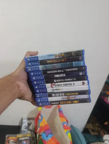Lote 11 jogos PS4 que rodam no Ps5 - Ac cartão e Olx pay (temos mais jogos)