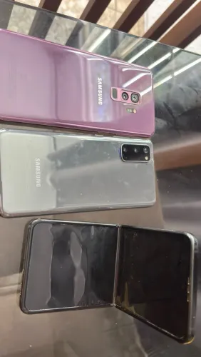 Celulares da linha S e Z para retirada de percas