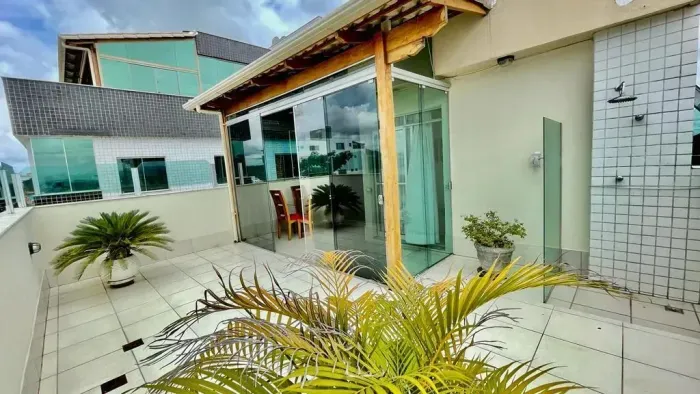 Excelente Cobertura c/ 03 quartos c/ suite c/ 02 vagas B. Cabral - Contagem - MG