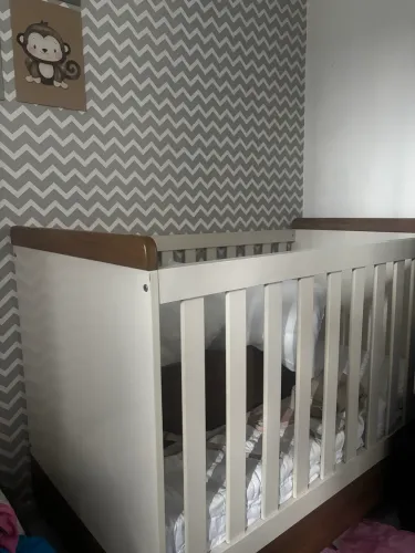 BERÇO APENAS MONTADO NUNCA USADO