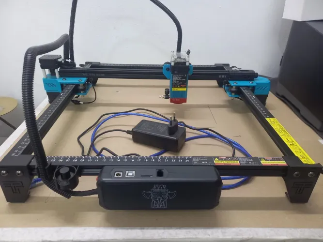Maquina de gravação a laser de diodo TTS 55 Pro Towtress area 30*30 para brindes e projets
