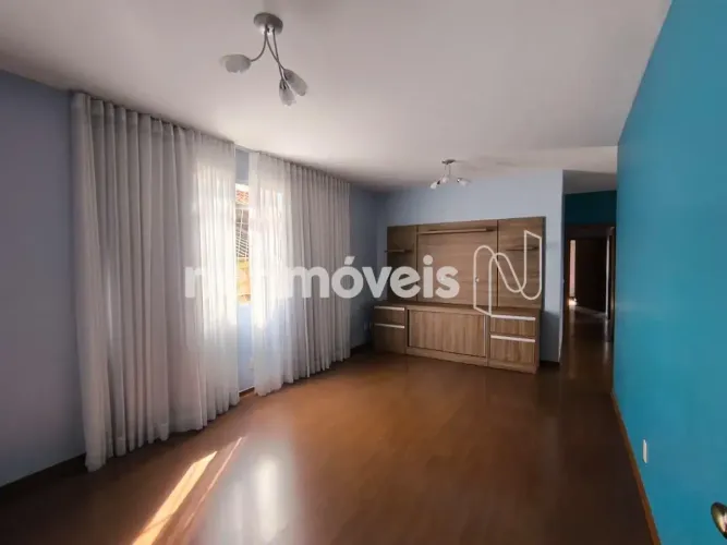 Apartamento de 04 quartos com elevador no Padre Eustáquio a um quarteirão do Santuário!!!