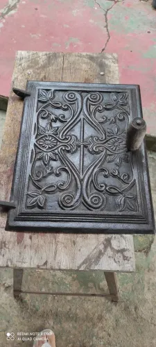 Tampa em ferro fundido,para decoração: