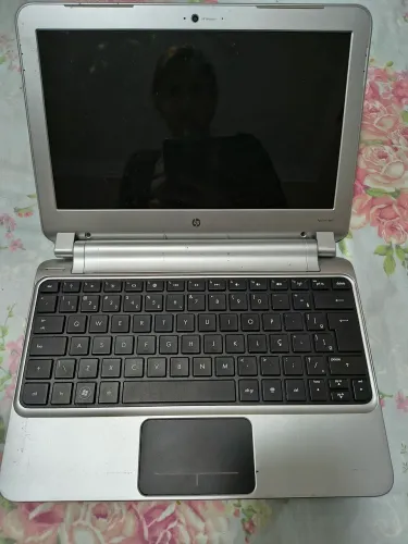 Notebook HP 11.6 todo formatado 