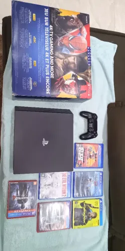Ps4 pro 100% original com 6 jogos fisicos