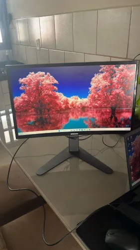 Monitor curvo Samsung 24? Full HD
