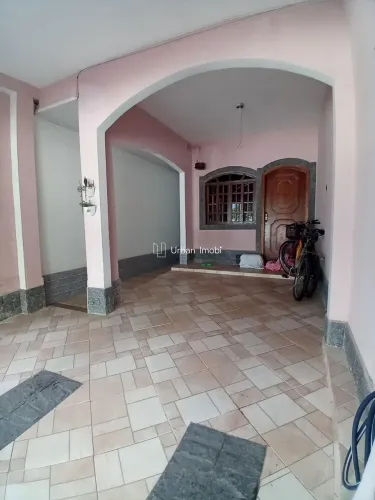 Casa com 2 Quartos e Área de Lazer à Venda na Voldac, Volta Redonda