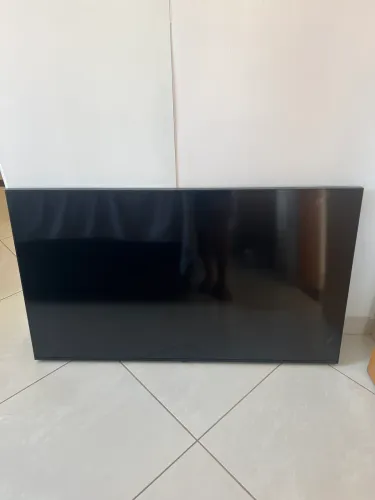 Tv LG 55 polegadas nanocell com a tela estragada. P