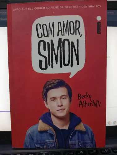 Com Amor, Simon