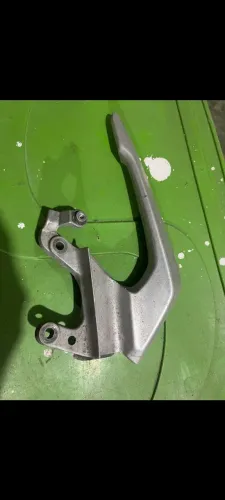 ALCA LADO ESQUERDO DA TITAN 160