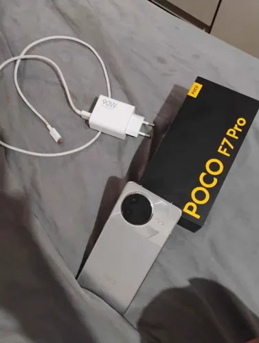 Poco F7 Pro
