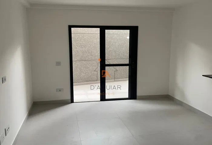 Casa de condomínio para alugar no bairro Tucuruvi com 0 dormitórios/quartos disponíveis.