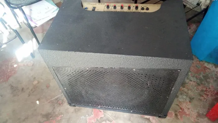 Vendo cubo de baixo