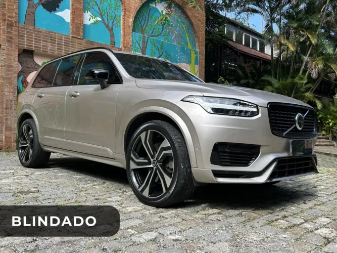 Volvo XC-90 T-8 Ultim. Dark 2.0 AWD (híbrido) 2023