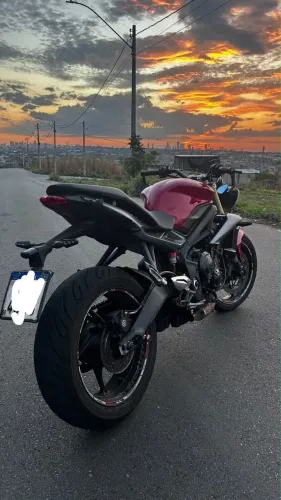 Street triple 675