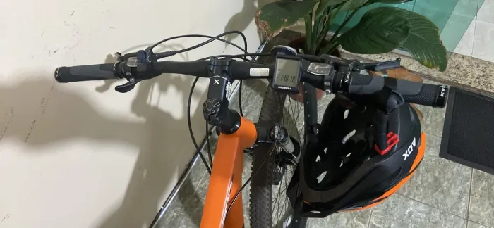 Vendo bicicleta AUDAX 300 a super nova