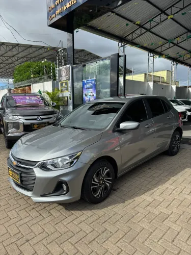 Chevrolet Onix Hatch LT 1.0 12V Flex Mec. 4P 2024