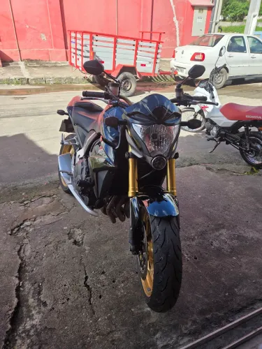 Cb 1000r