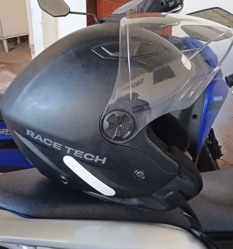 Capacete Racetech