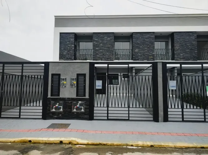 SOBRADOS COM 02 SUÍTES, ÓTIMO ACABAMENTO, FINANCIÁVEL!!! Morretes