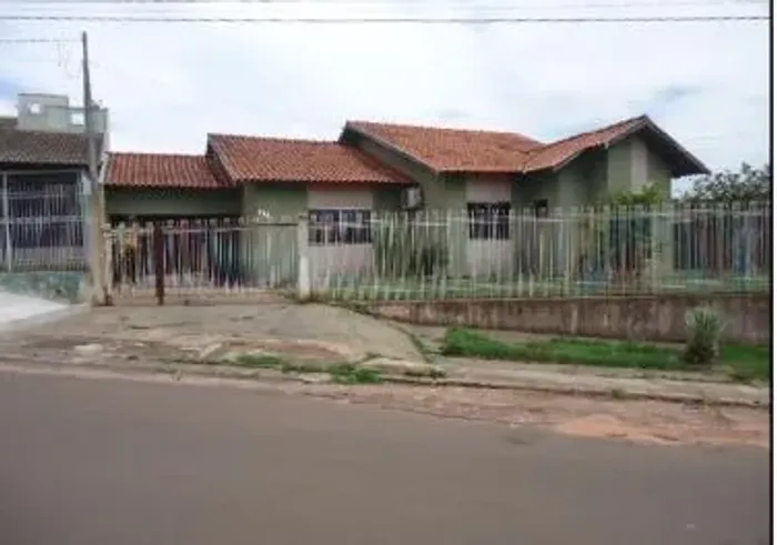 Chance única Casa no Centro, Nova Olimpia - PR, Nº 314, 4 quartos, 450,4m² | Leilão