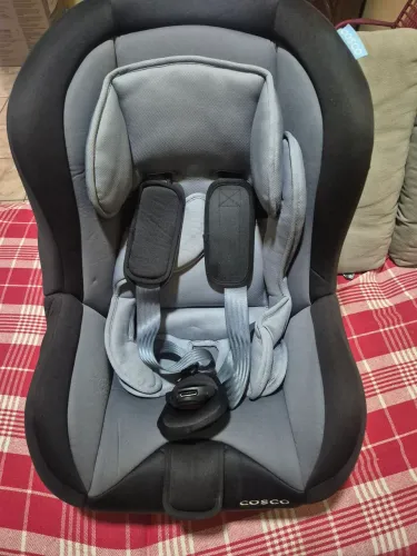 Cadeirinha de bebê - Bebê conforto da marca Cosco