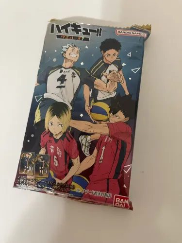 1 pacote de bolacha Wafer de Haikyuu (Aberta com Card e a Bolacha sabor Baunilha)
